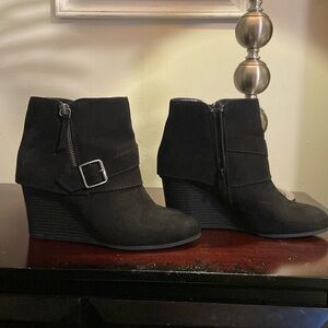 Women’s Booties, Arizona AZ Lady Black 7.5